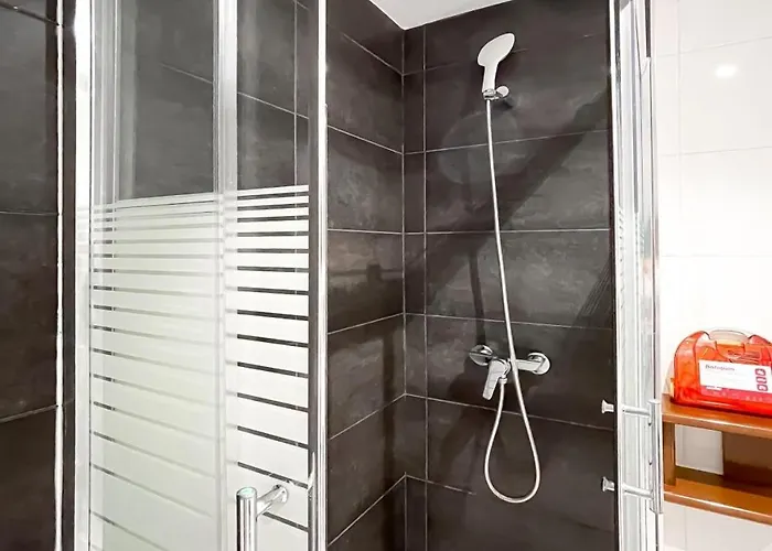 Апартаменты Bristol Beach 40B Zen Premium By B-Rent *