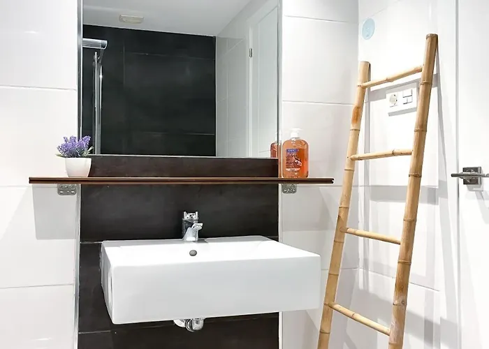 Апартаменты Bristol Beach 40B Zen Premium By B-Rent